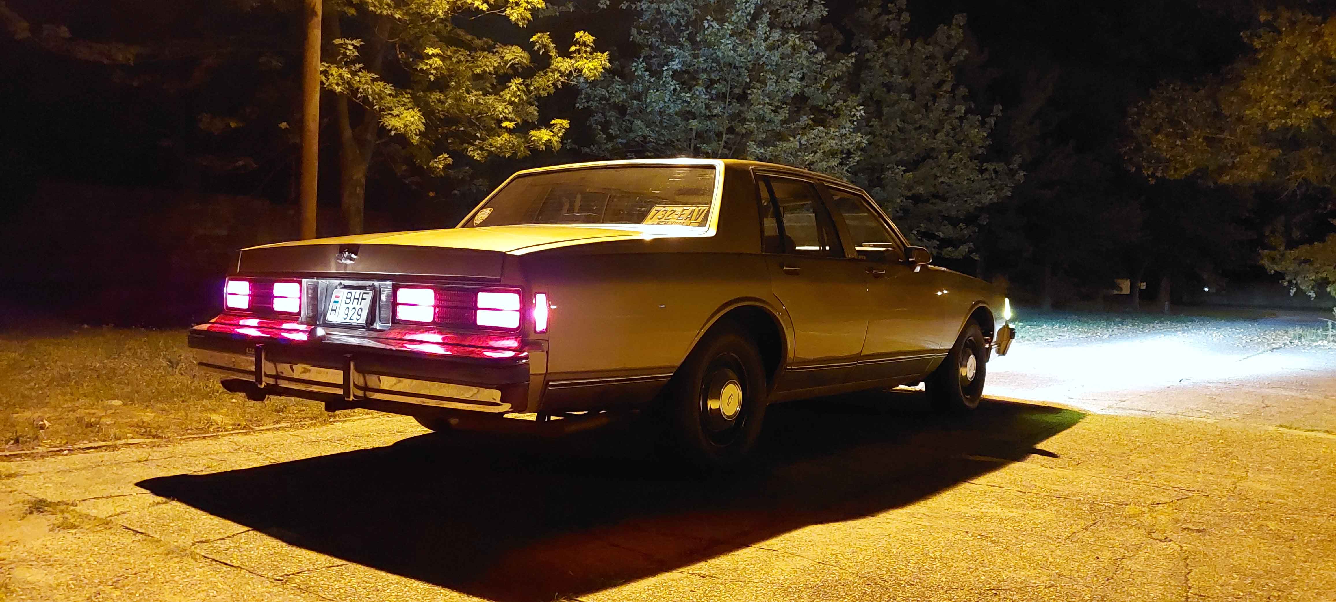 1986 Chevy Caprice interior front seats